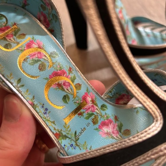 Gucci Black Mariska Satin T-Strap Pumps From Riverdale Wardrobe - Picture 3 of 15